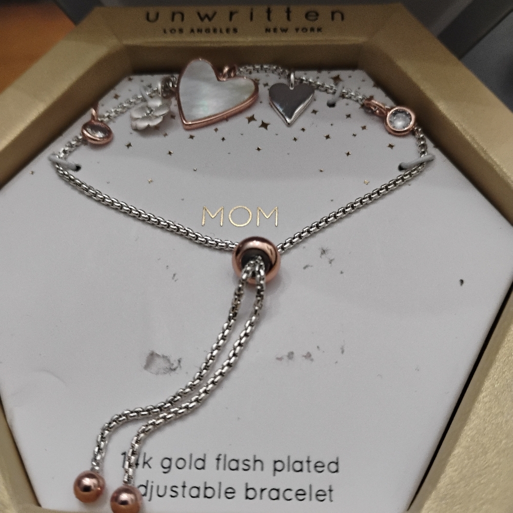 Unwritten Adjustable Mom Bracelet with Charms 14k Gold Flash Plated NWT - Picture 7 of 10
